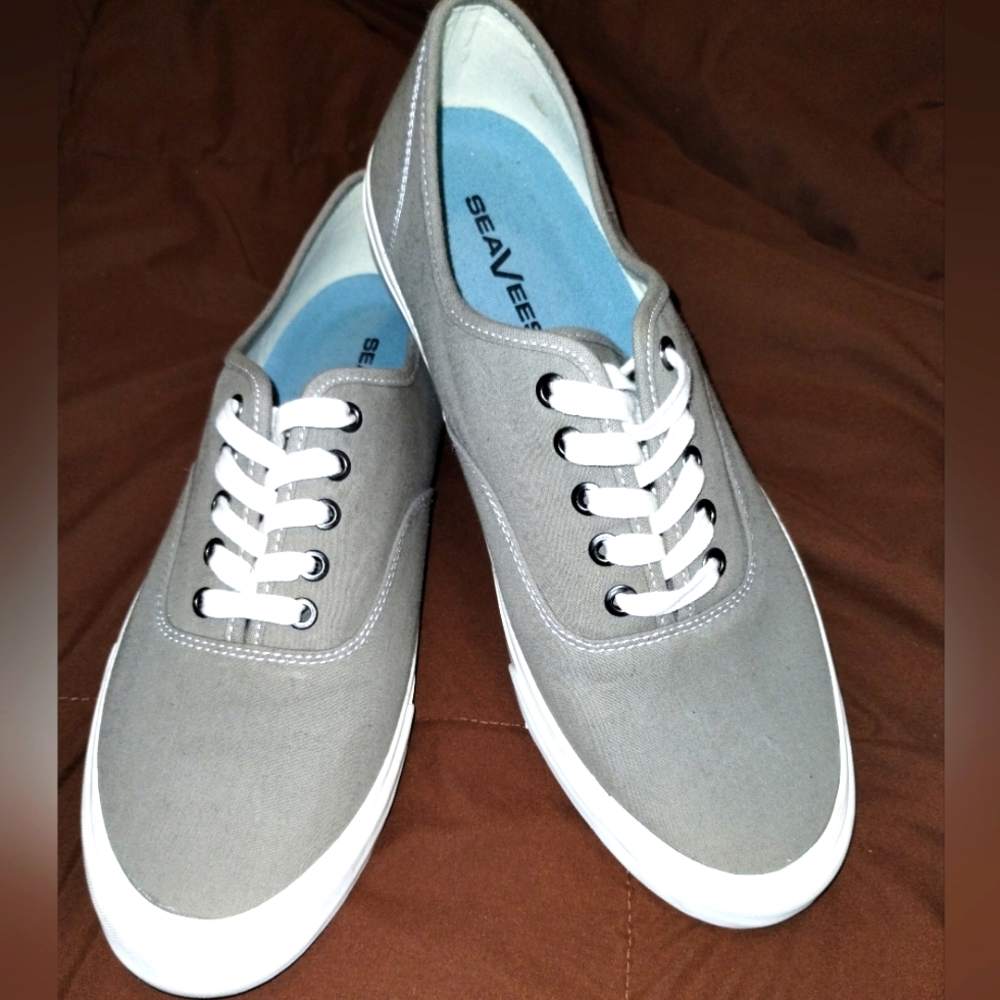 SeaVees  Granite Size 11 Mens Sneakers In Gray Brand New